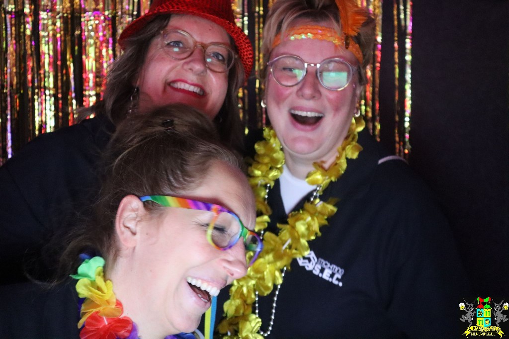 ../Images/Jeugd Opwarmbal Photobooth 184.jpg